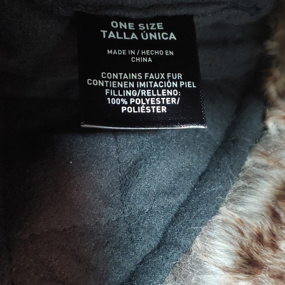 Swiss Tech Pink Metallic Faux Fur Trapper Hat Chin Strap Secure - Picture 5 of 6